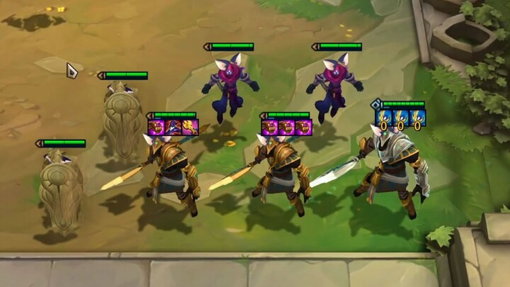 Sau khi quay được 4 Tộc Huyền Thoại! Giấu ba quân cờ Đầu Chó vào góc.