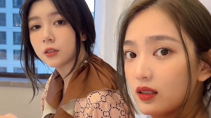 My sis is totally gonna love this surprise!