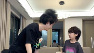 Ừ, rất thư giãn, xem @A Triết cái gì cũng biết làm, bắn đi!