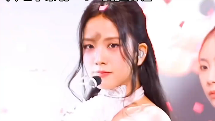 Trời có sập xuống cũng đã có gương mặt “1” đỡ rồi #kpop