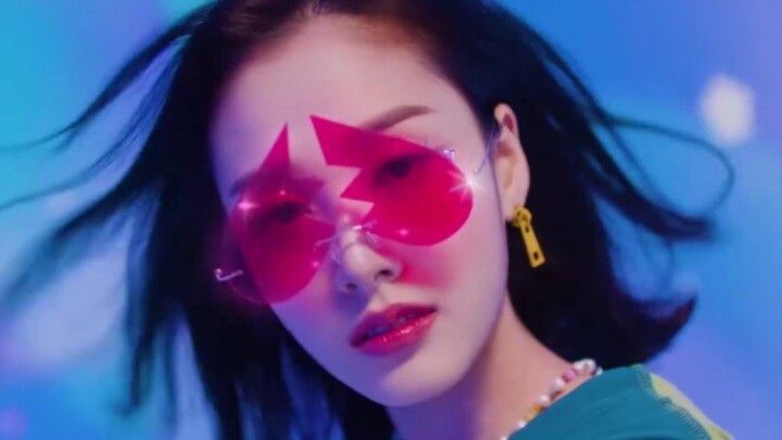 Teaser 3 MV ca khúc debut tại Nhật Bản của STAYC “POPPY” chính thức công bố!