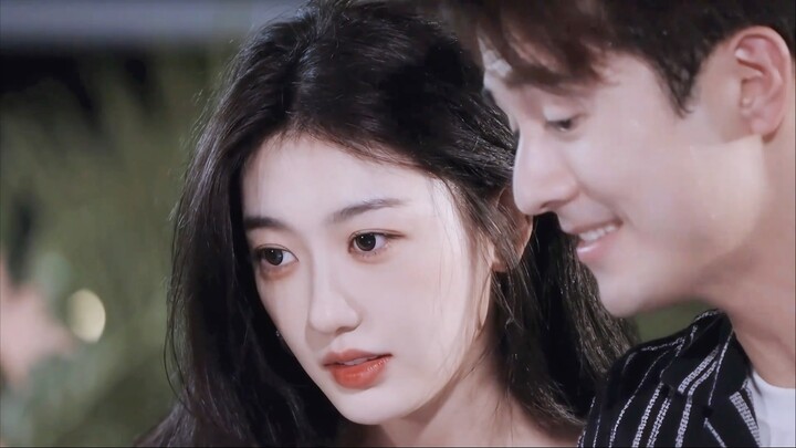 Le Yan's appearance is the kind that can completely transcend class and has the feeling of being the