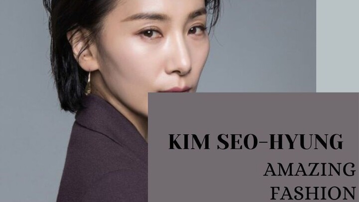 Korean Actress Kim Seo-hyung Amazing Fashion Style