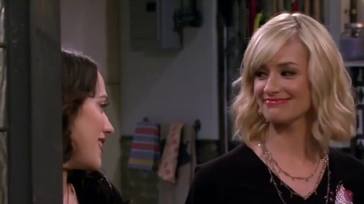 [2 Broke Girls] Kim Kardashian sudah hadir! Yang mana yang Anda idamkan?