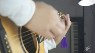 Phiên bản guitar acoustic bùng cháy cao của fingerstyle "Golden Wind Execution Song" và ban nhạc khô