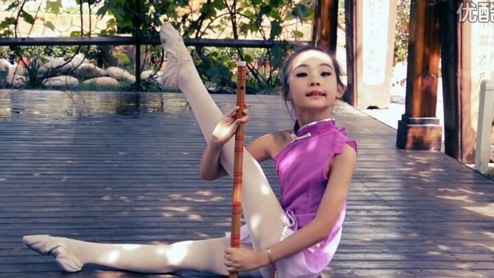 Children’s Ethnic Dance “Flower in the Flute”
