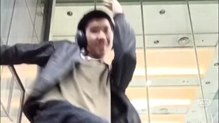 [Phiên bản Magnetic Street Dance] Tuy là nhạc kpop nhưng lại rất sôi động. Phần này rất hợp với hous
