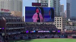 现场玩梗Rick Astley
