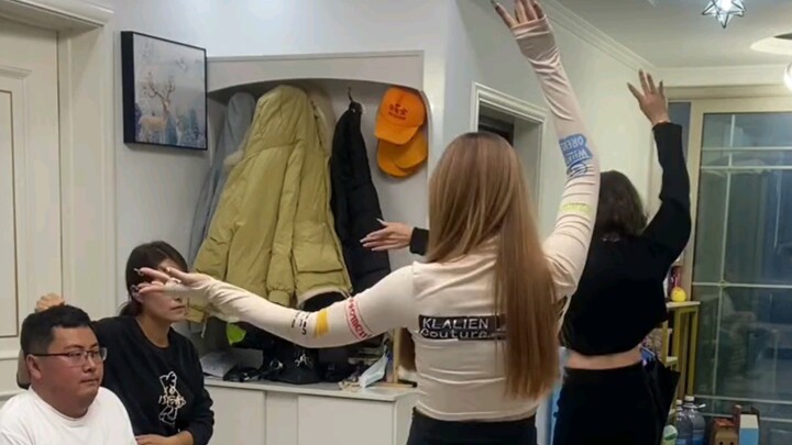 What are the typical survival odds for a man encountering this situation?