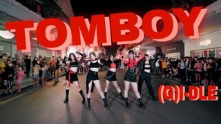 啦啦啦!KPOP人最新走路姿势get!(G)I-DLE-'TOMBOY'越南小姐姐街头翻跳路演dance cover by BlackSi