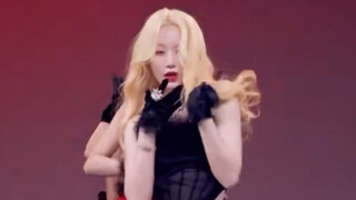 Những bước nhảy kỳ lạ của (G)i-dle...