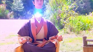 男人炫耀断头术，不料飞来一只九头怪鸟，一下就将男人头颅叼走