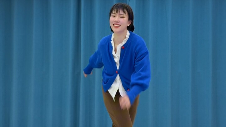 You can’t even imagine how happy it is to dance the Charleston!