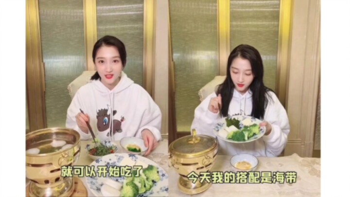 Guan Xiaotong’s “plain-water hot pot” looks anything but appetizing—being a celebrity isn’t easy eit