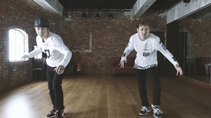 Extremely comfortable synchronization, couple lock dance "Caught Up" [Hilty & Bosch] choreography di