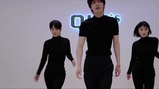 ONER Mu Ziyang——《สแกนเดิล》ห้องฝึกซ้อม