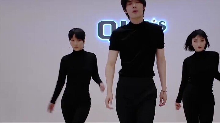 ONER Mu Ziyang——《Scandle》Ruang Latihan