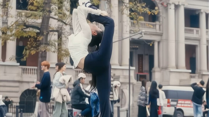 Đẹp nhất tuổi thanh xuân, tất nhiên phải tự tin và đĩnh đạc.