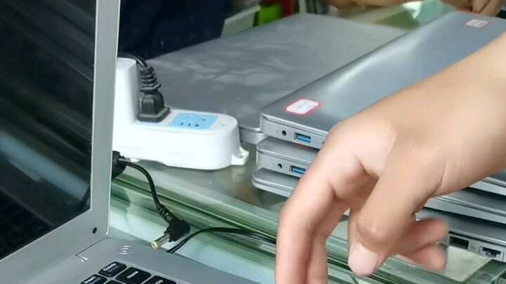 انظر ما هو دفتر الملاحظات الذي لا يحتوي على ثلاثة منتجات