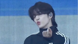 Choi Seungcheol lost! He danced to After Like! Ahhhhhhhhh he seduced me