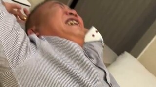 Ketika orang tua saya bertengkar, mereka semua berkomunikasi dalam bahasa Inggris...sayangnya saya t
