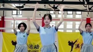 【09】แสงจันทร์ขาวที่เต้นกายบริหารเมื่อหนึ่งปีก่อน