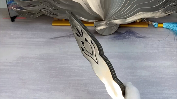 Penggemar: Bisa ganti semua jadi yang di tengah nggak?  Tuan Rumah: Nggak nyangka, ya? Kan udah ngga