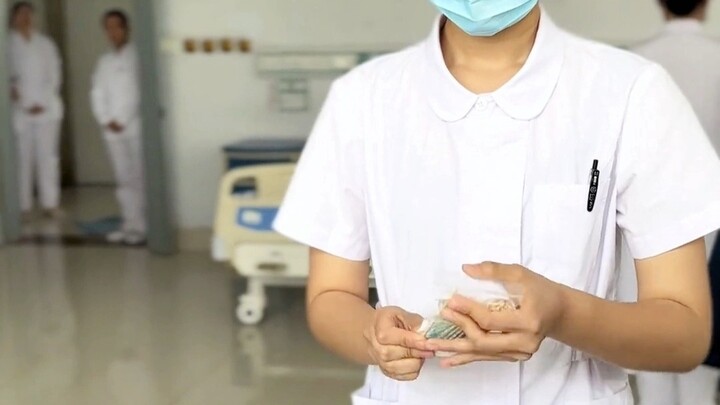 รางวัลที่หนึ่งการแข่งขันระดับโรงเรียน “การให้สารน้ำทางหลอดเลือดดำ”