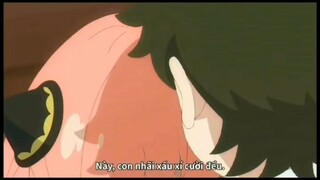 bạn ý tự rơi vào tay của Anya #anime