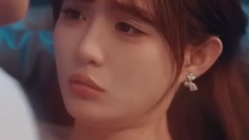 CEO itu terlahir mandul, tapi malam itu aku hamil anak kembar dan seluruh keluarga