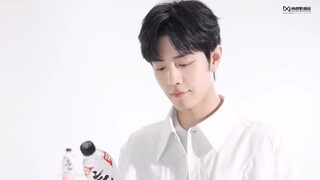 Xiao Zhan Weibo updated: The new station, a complete upgrade.With Chi Forest, give you vitality!