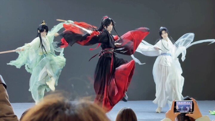 Mozi’s Three Receptions Longevity Technique in sword dance—this sword sound is so satisfying!