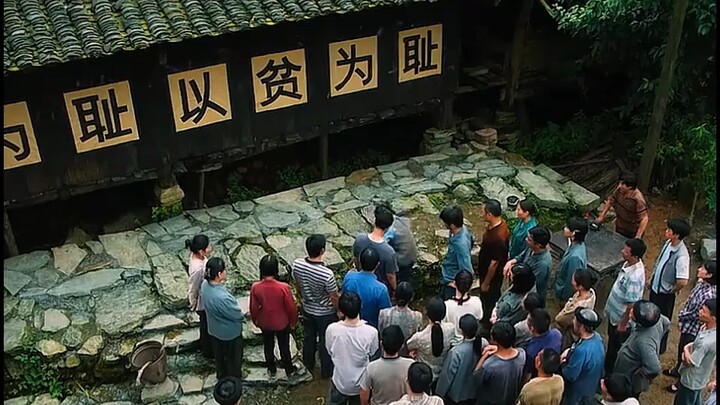 A poverty alleviation slogan sparks controversy; Secretary Pu changes just one word to override obje