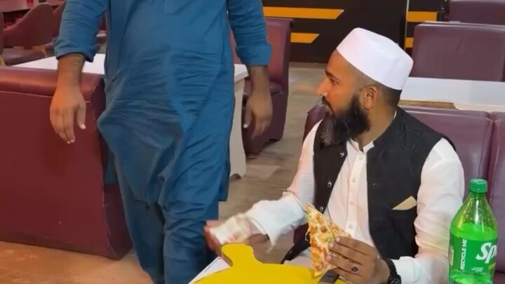 চুরি এটা কি করলো অবিশ্বাস্য ভাবে 😱