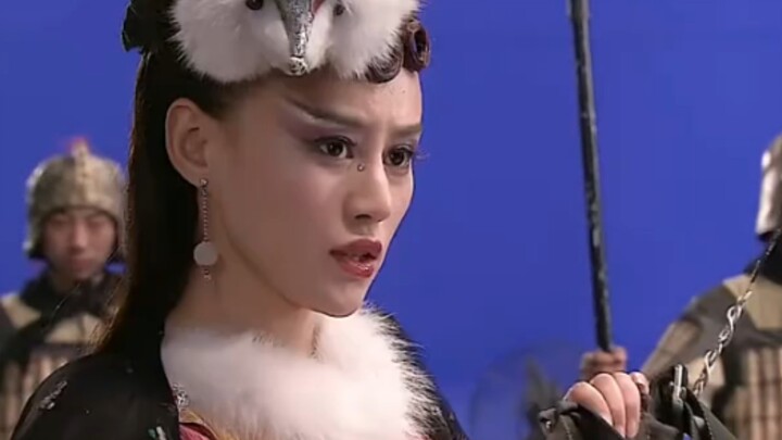 A thousand-year-old fox spirit is transported to the modern era—only to be cast in a historical dram