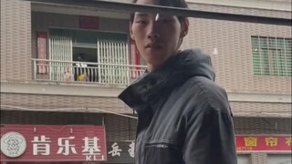 “帮我买杯橙色果汁”