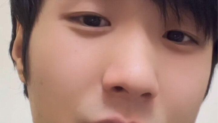 Con gái bây giờ đều dũng cảm thế à?