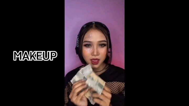 Halo sahabat Bstation, aku shofie dari kategori beauty♡ salam kenal semuanya