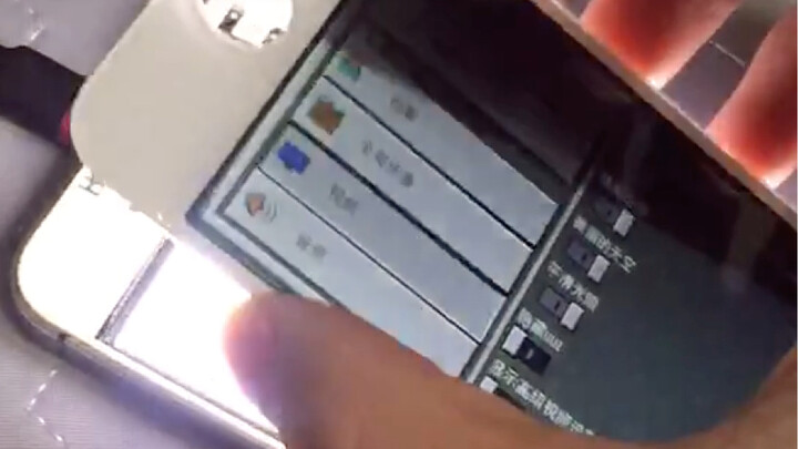 Seberapa rendah persyaratan perangkat untuk versi lama Minecraft (nb)