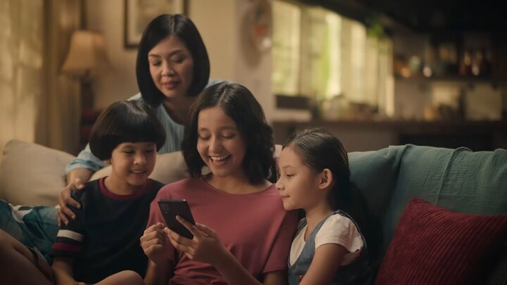 #SambungkanSenyuman bersama Telkomsel Siaga