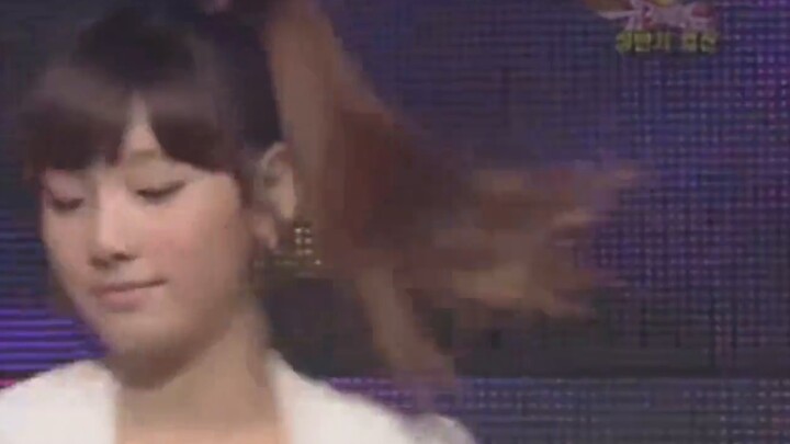 แทยอนเต้นเพลง Tell Me ได้อย่างน่าทึ่งเมื่อวันเสาร์นำความทรงจำเมื่อ 15 ปีก่อนกลับมา