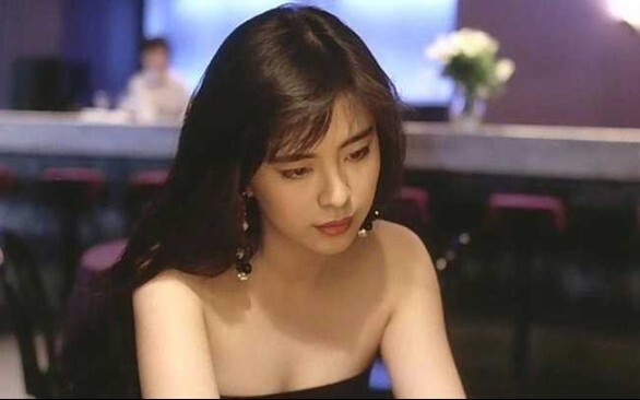 【Hôn khắp nơi】Em sinh ra khi ta chưa có mặt, đến khi ta xuất hiện thì em đã già.