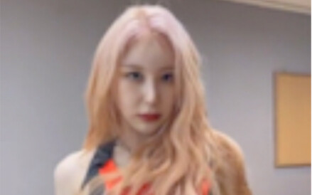 Ketukan Tari Break Lee Chae-yeon