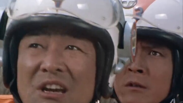 Apakah Anda mengatakan bahwa saya, seorang monster yang jujur, diubah menjadi "bom waktu" oleh MAT?