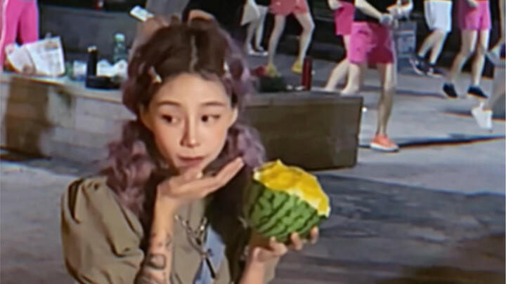 Gặp được một “đồng bọn ăn dưa”...