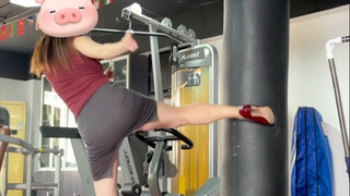 I got fatter and fatter, but I'm losing weight.