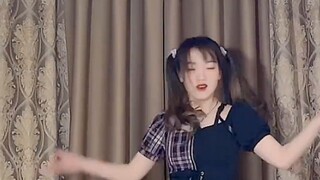 [Bài dự thi đầu tiên cho phần nhảy] Bạn có đoán được ba bài hát trong ảnh bìa không? || Kỳ nghỉ đông