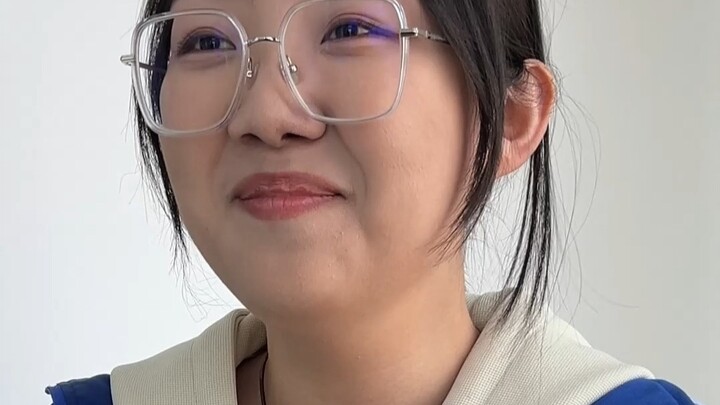 هذه أول مرة أكذب فيها بهذا القدر، شعوري مزعج جدًا هههههههههه