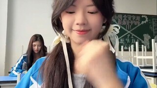 Sapiens TV: I only learned the dojo hand gesture dance in vocational high school