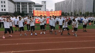 这条视频火了，去吾悦广场跳